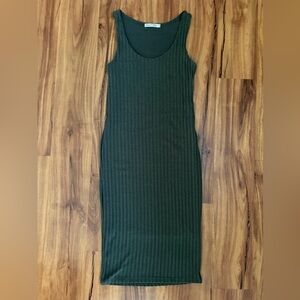 Heart Hips Dark Green Ribbed Midi Dress